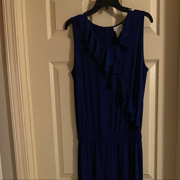 NWOT💙Joan Rivers Ruffled Sleeveless Jumpsuit - Picture 14 of 16
